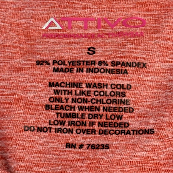 NWT ATTIVO performance activewear size small red & gray - Picture 3 of 6